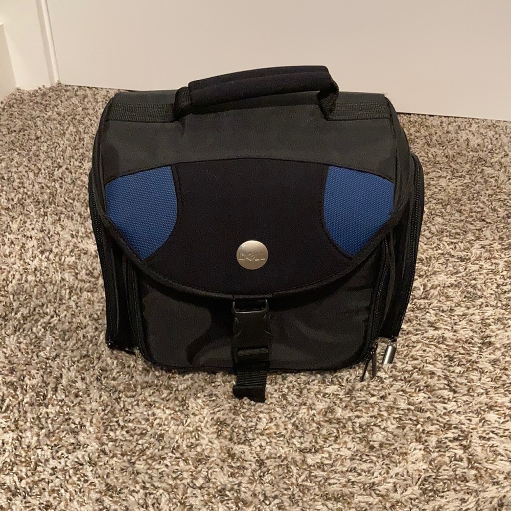 - Dell Camera Case